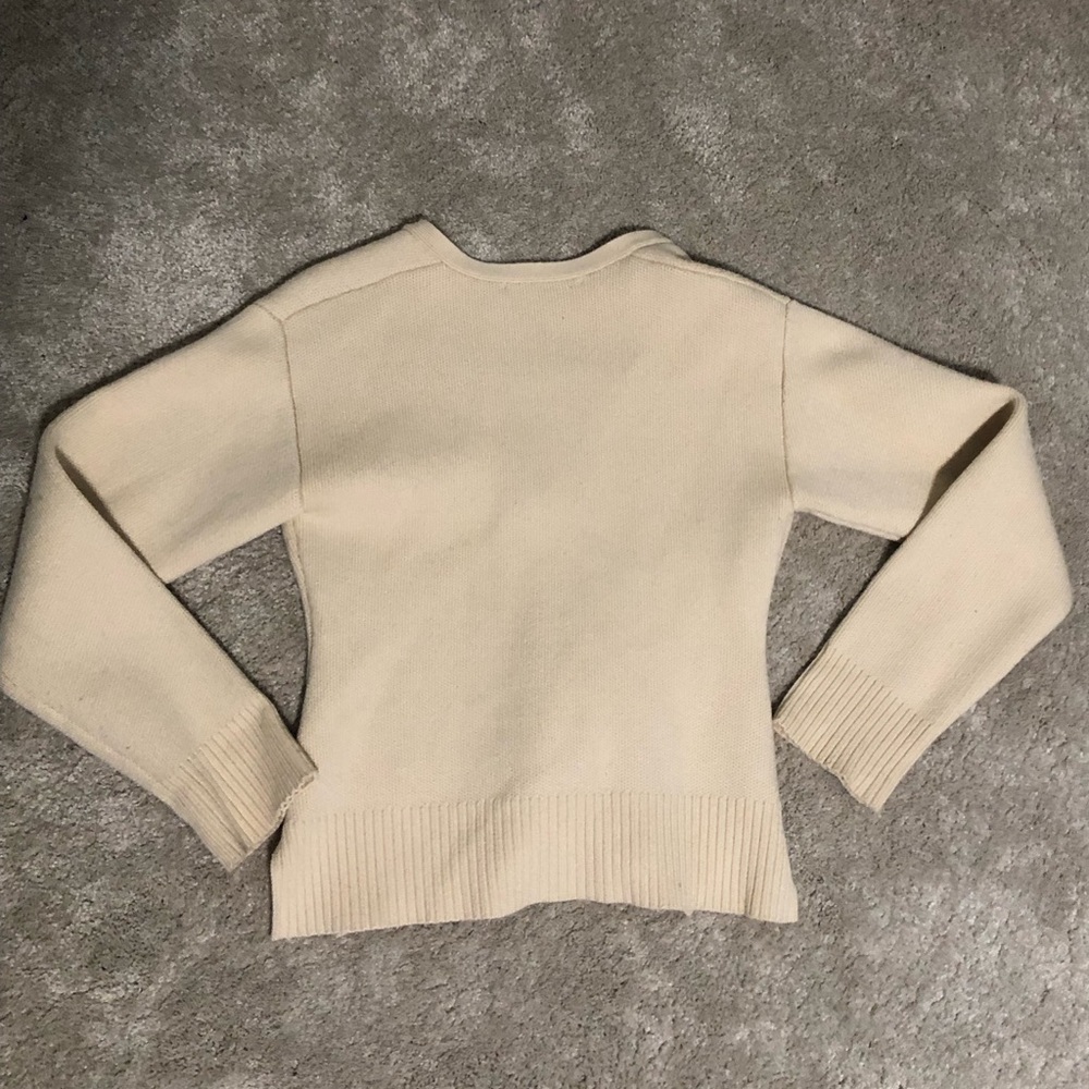 Zara Cream Beige V Neck Button Cardigan Sweater Quiet Luxury Minimalist Sz S - Picture 6 of 9